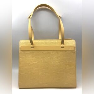 Authentic Louis Vuitton Epi Croisette PM Handbag M5249A  with DustBag